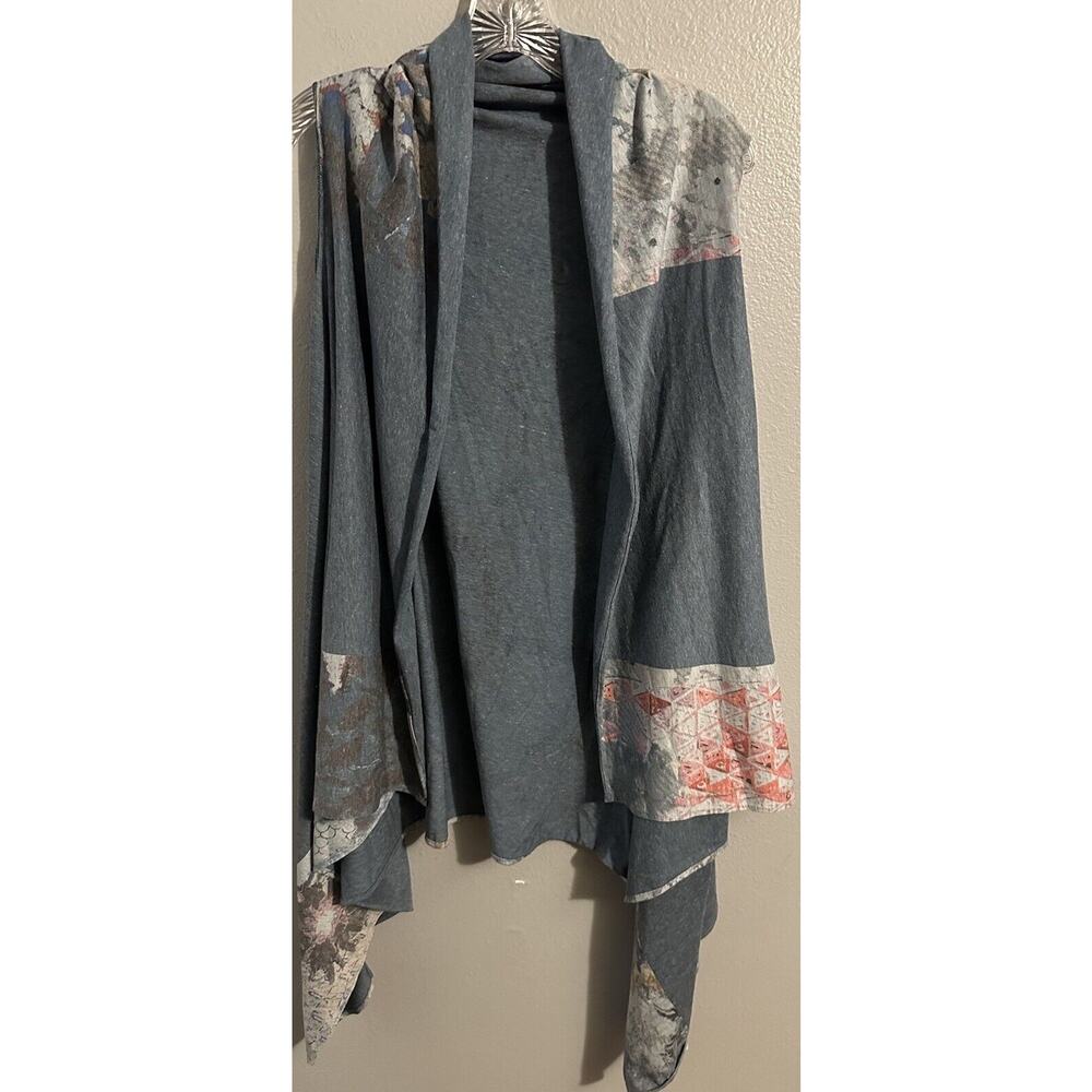 Demdaco Sleeveless Vest Top Cardigan Colorful Lightweight One Size